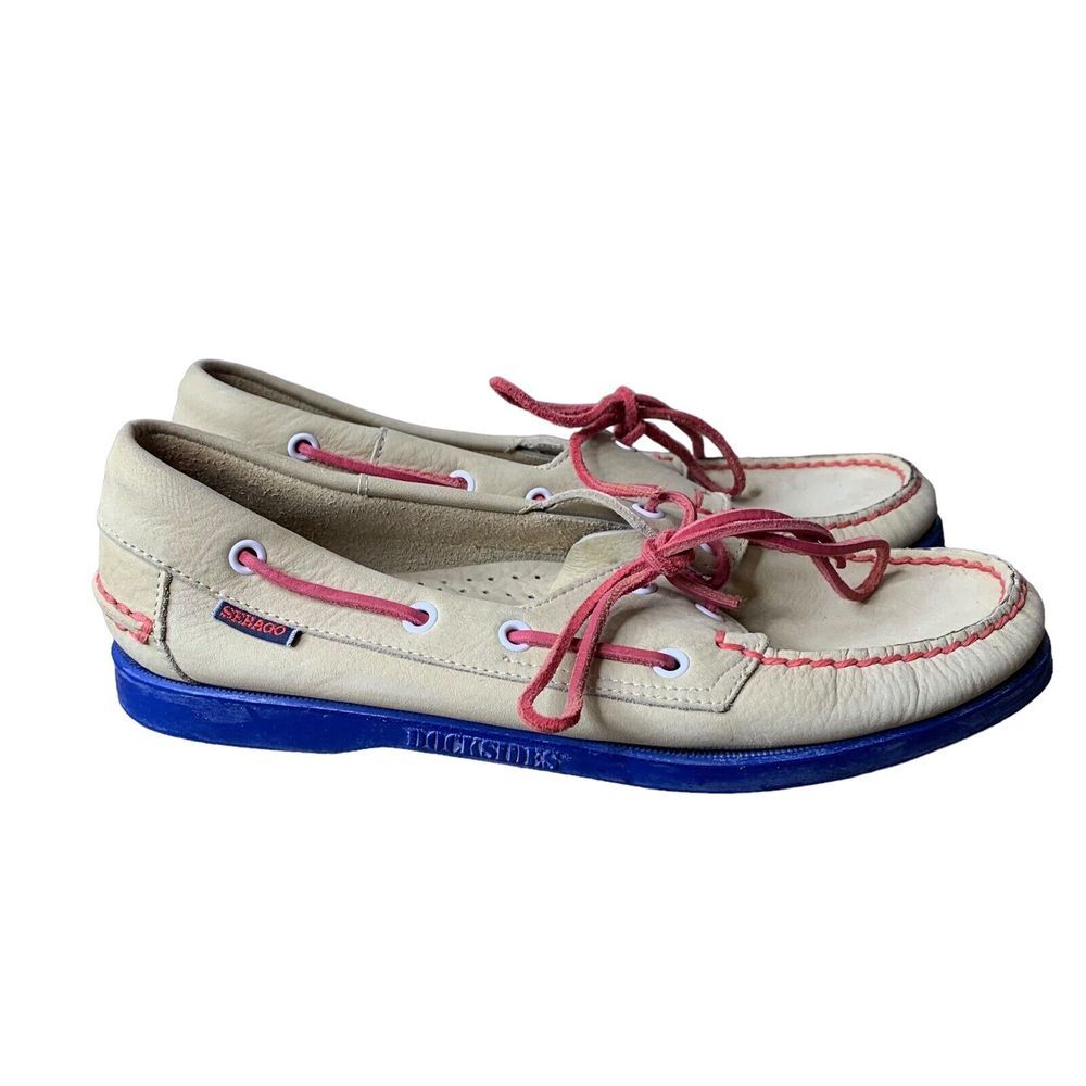 Sebago Cream Leather Boat Shoes with Pink Laces and Blue Sole